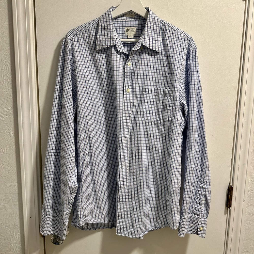J. Crew men’s size L casual button down shirt